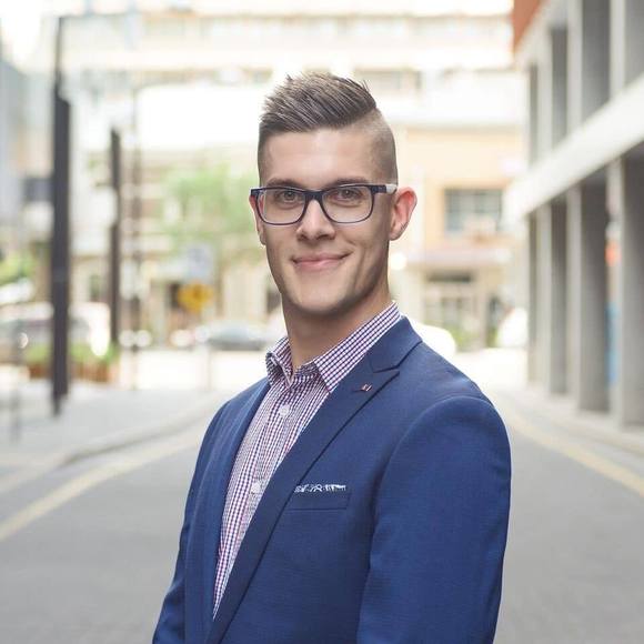 Meet your Posher, Luke - Picture 1 of 1